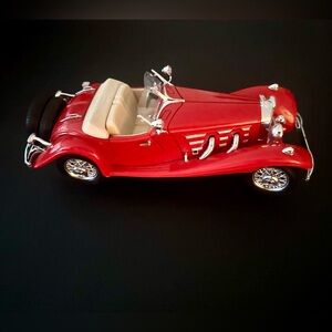 Bburago 1936 Mercedes Benz 500K Die Cast Model Car Made in Italy